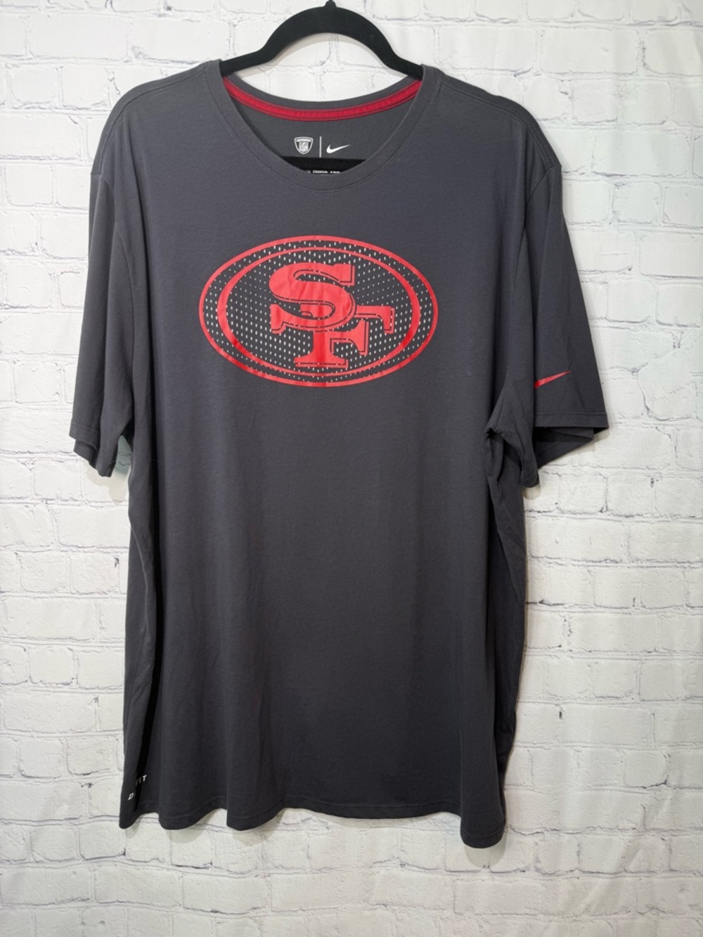 THE NIKE TEE NFL Equipment San Francisco ‘49ers gray t-shirt size XXL